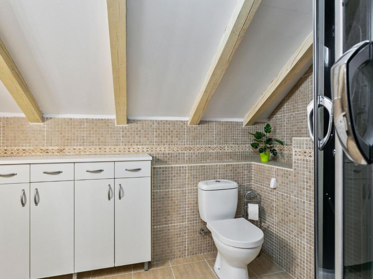 Chic Holiday Home In Marina With Private Swimming Pool Eksteriør billede