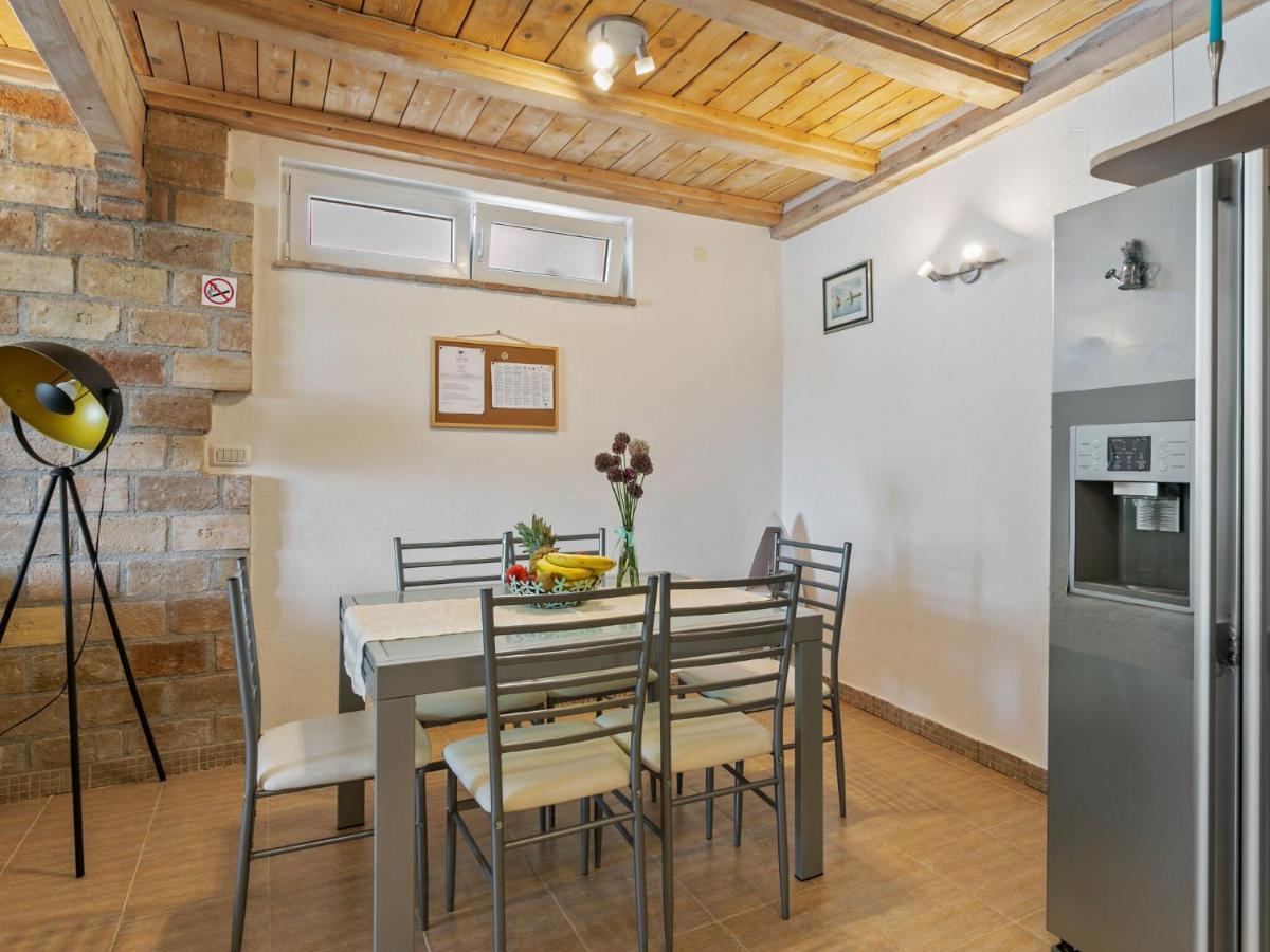 Chic Holiday Home In Marina With Private Swimming Pool Eksteriør billede