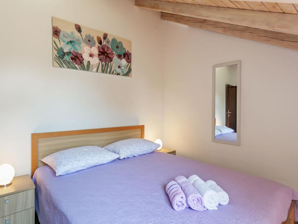 Chic Holiday Home In Marina With Private Swimming Pool Eksteriør billede